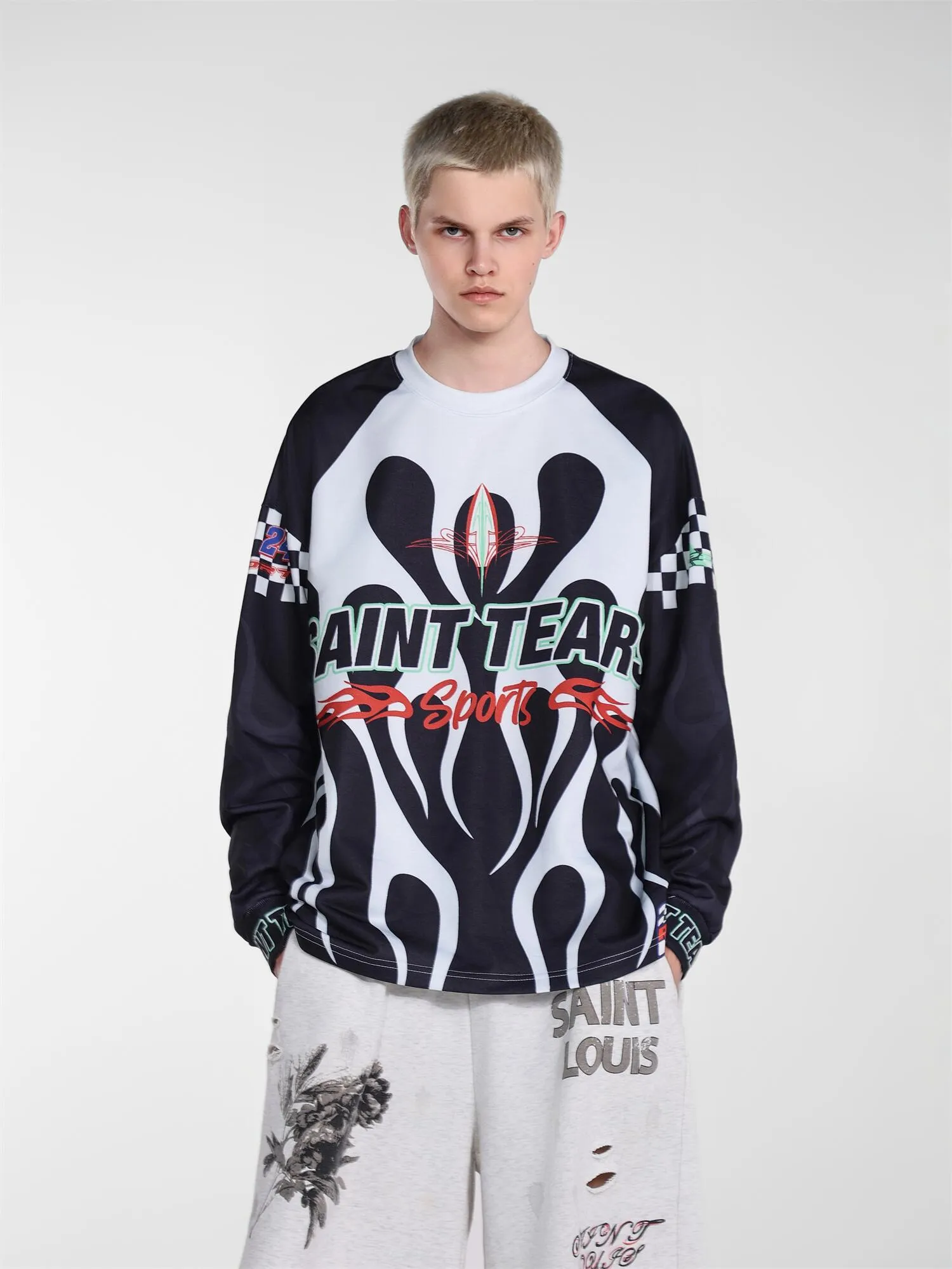 Saint michael tears all-over printed long-sleeved vintage autumn and winter T-shirt Style number: 121 Size: M L XL Wholesale price: 136 Color: black orange